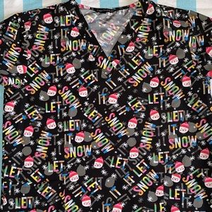 Women’s scrub top large